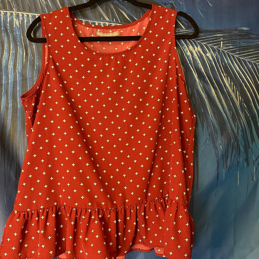 Valerie Stevens top